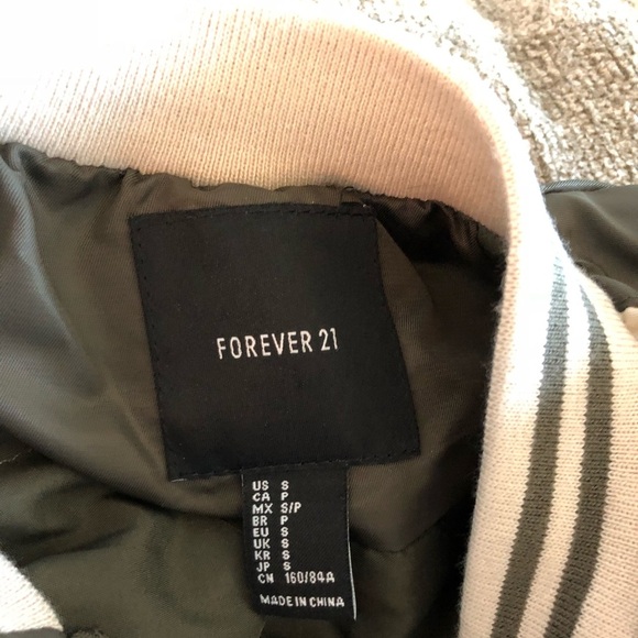 4[Forever21] Olive bomber satin bird embroidered - Picture 8 of 8